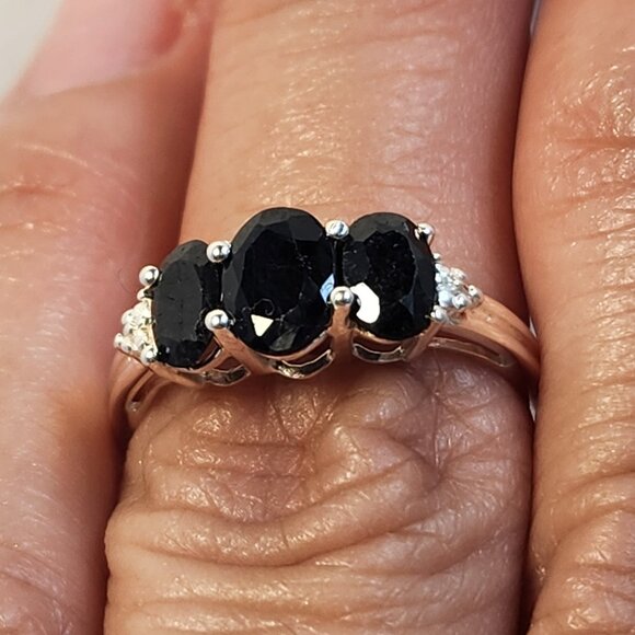VTG NIB Black Spinel Trilogy Ring Size 7 - Picture 9 of 11